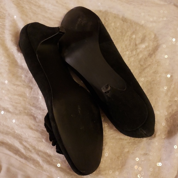 Steve Madden black suede pumps size 10. - Picture 4 of 6